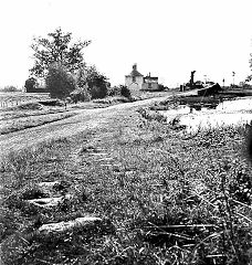 
Pontymoile basin tramroad sleepers, 1952, probably from the Trosnant Tramroad, © Photo courtesy of the 'Railway and Canal Historical Society