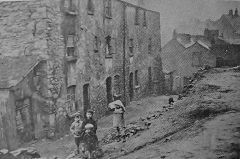 
Canal-bank houses near Pontymoile, © Photo courtesy of an unknown source