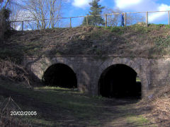 
Canal aqueduct over the tramway and leat, Pontymoile, February 2005