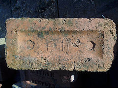 
'EH' brick from Maes-y-Cwmmer brickworks, © Photo courtesy of Richard Paterson