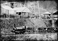 
An early photo of a loco at Windsor Colliery, Abertridwr,© Photo courtesy of the 'Collieries and Mining Disasters in Wales' group