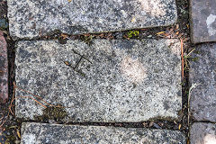 
'H' found at Usk Castle with many others, possibly from Parfitt's Upper Cwmbran brickworks