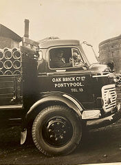 
Oak Brickworks lorry, 1958, © Photo courtesy of Rhys Laskey