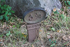 
Monmouthshire Canal milepost '5¾', Pontymister on the Crumlin arm, September 2020