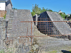 
The junction lock 16-17, Abercynon, September 2012