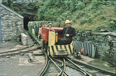 
4wBE probably a Wingrove Rogers loco, Llechwedd Quarry, Blaenau Ffestiniog, October 1974