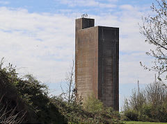 The 1935 grain silo at Sharpness Docks, April 2025
