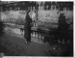 
Sidney Gardens, Bath, trainspotting in 1950