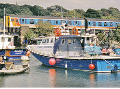 
EMU on the Harbour bridge, Lymington, July 2004