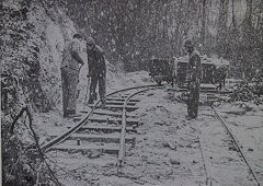 
Work parties in the snow, 1970, © Photo courtesy of 'Brockham Museum News' contributors