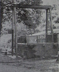 
Re-erectng the Guinness hoist, 1976, © Photo courtesy of 'Brockham Museum News' and DH Smith