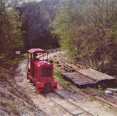 
Ransomes and Rapier works no 80 of 1936 takes a turn, 1975, © Photo courtesy of Rick Marner