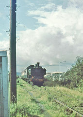 
5786 on shuttle service, Hereford,  September 1974