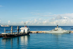 
'Balsa 86' and HMS Severn, Barbados, December 2014