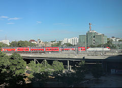 
'182 005' at Berlin Hbf, Germany, May 2024