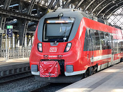 
'442 313' / '442 813' at Dresden, Germany, September 2024