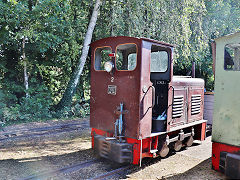 
600mm loco '2', LKM '262204' of 1959 at Glossen, September 2024