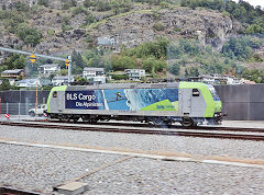 
BLS '485 011' at Brig, September 2022