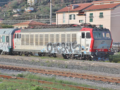 
'E652 091' at Sestri Levante, October 2022