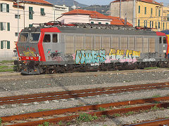 
'E652 160' at Sestri Levante, October 2022