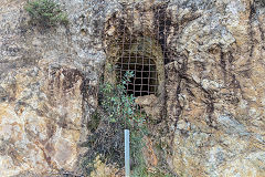 
Tararu Stream roadside mine No 1, March 2017