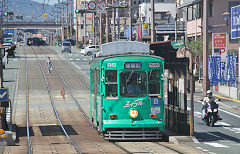 
Tram '1352' at Kumamoto, October 2017