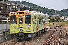 
'MR 609' at Arita, Matsuura Railway, October 2017
