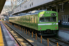 
JR 101 / 103 EMU at Kyoto Station, September 2017