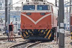 
'E 301' at Changhu Roundhouse, February 2020