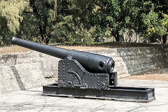 
20-pound breech loading gun at Eternal Golden Castle, Kaohsiung, February 2020